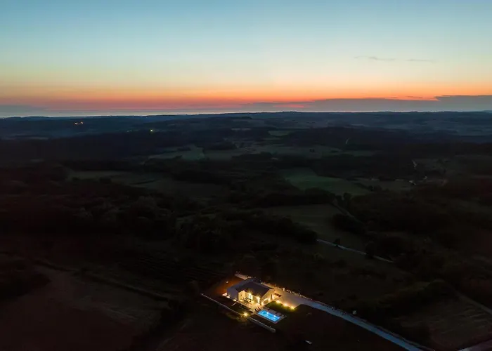 Σπίτι διακοπών Levak *