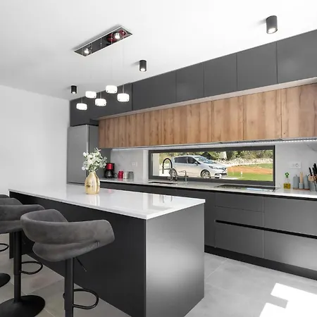 Feriehus Levak Skropeti